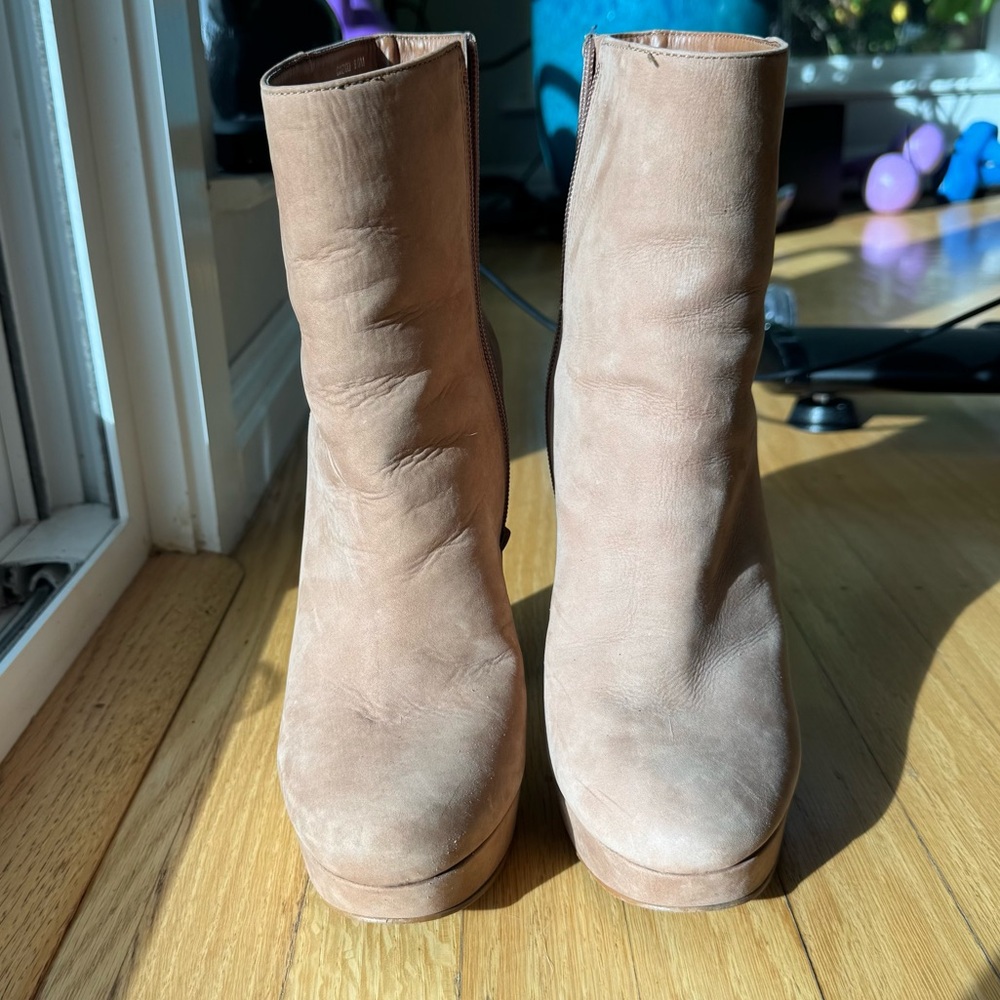 Steve Madden Gwendly Suede Platform Boot, Size 9 - Picture 2 of 11